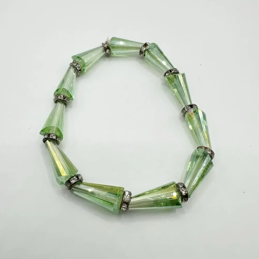 Green stretch beaded bracelet teardrop glass beads Art Deco Retro CZ Rhinestone